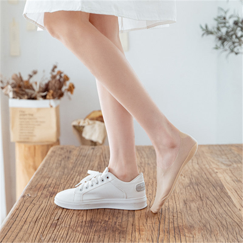 FrostWeave™ — Unsichtbarer Komfort, der Ihre Füße den ganzen Tag frisch und selbstbewusst hält