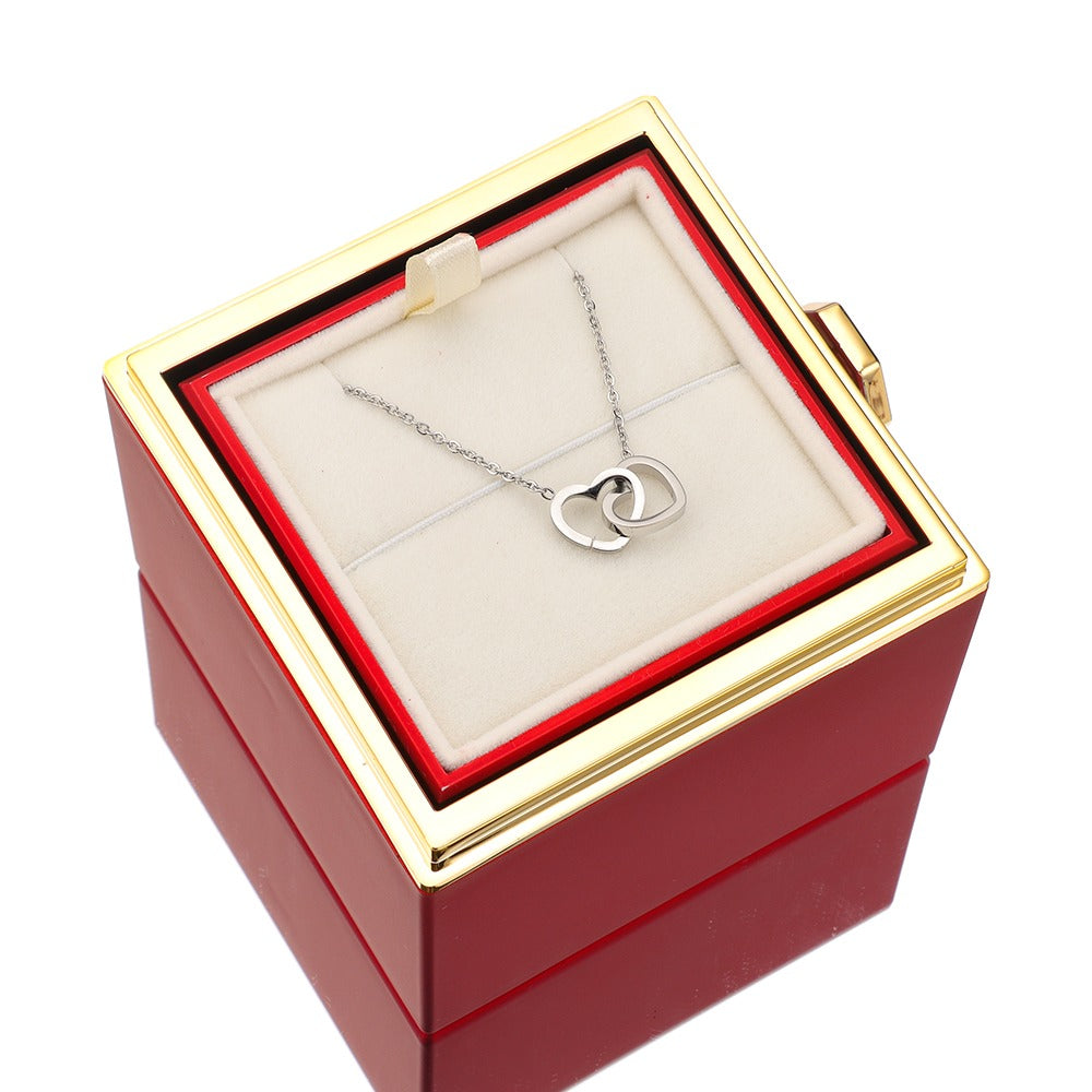 LioraBloom – Schmuck trifft auf ewige Rose in einer einzigartigen Geschenkbox