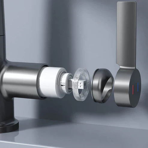 AquaFlex Pro – Der Wasserhahn, der alles kann