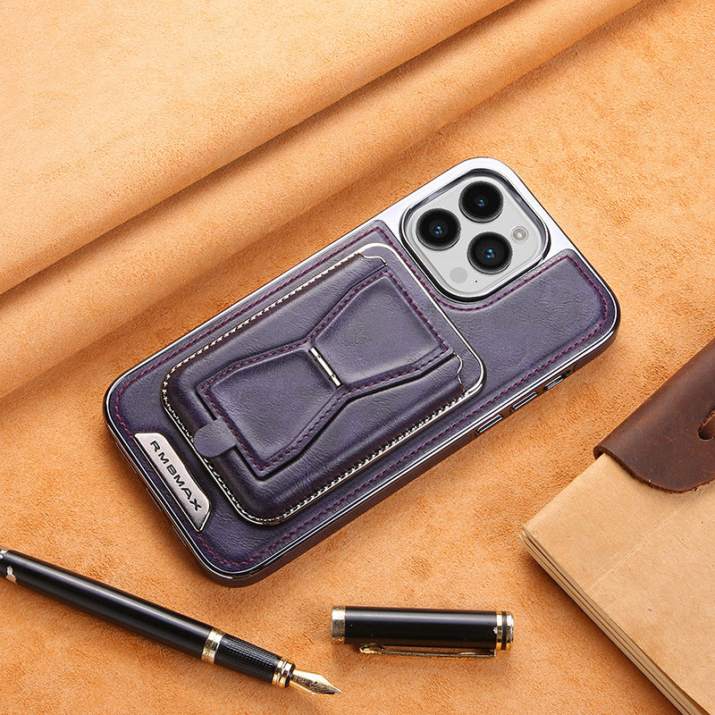 MagLeather™ – Elegante iPhone-Hülle mit magnetischer Halterung & Kartenfach