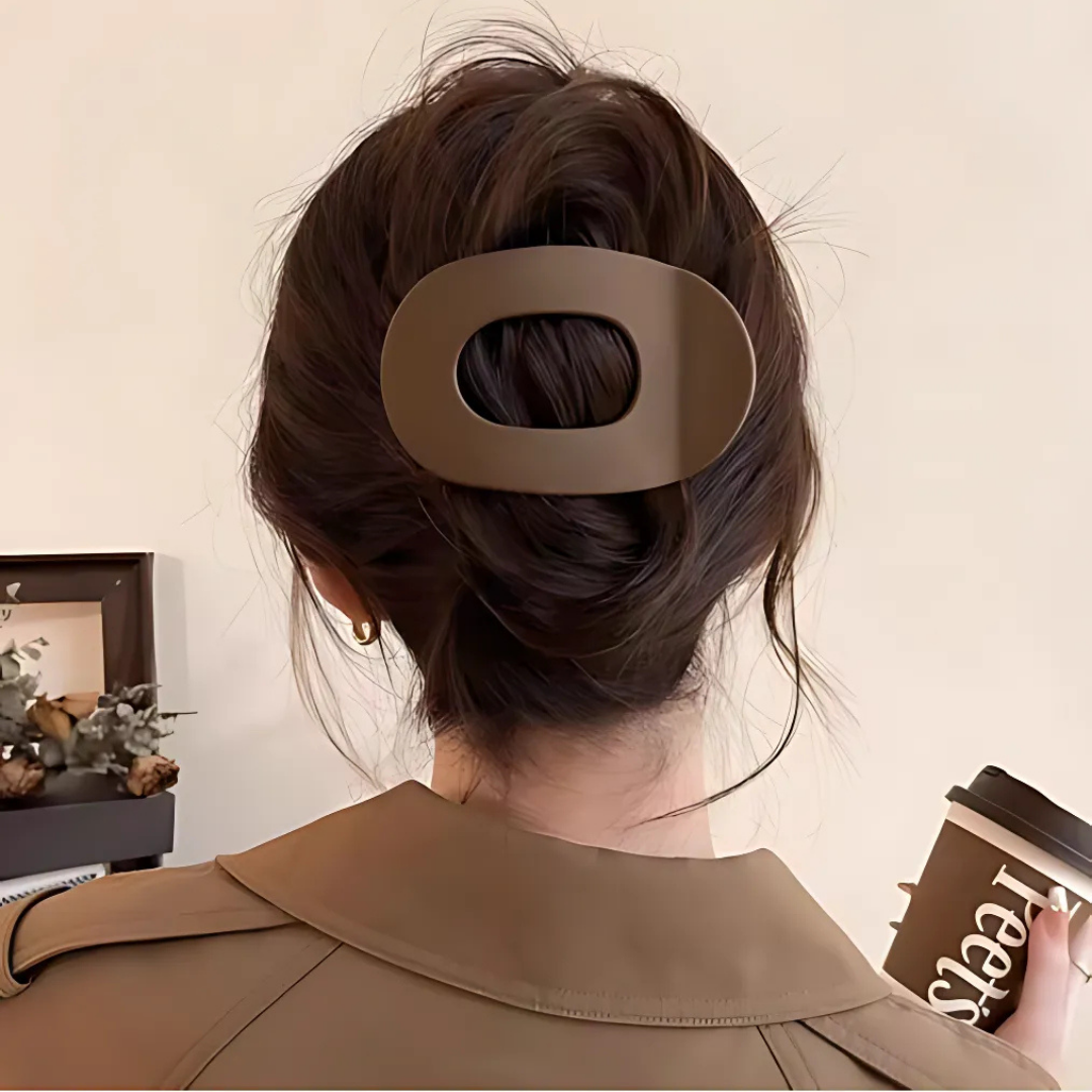 1 + 1 GRATIS | ComfortClip™ – Dein flacher Haarclip für maximalen Tragekomfort