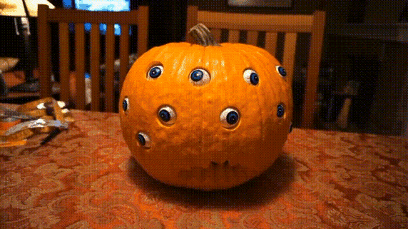 EvilEye Pumpkin – Der Kürbis, der Sie zurückanstarrt