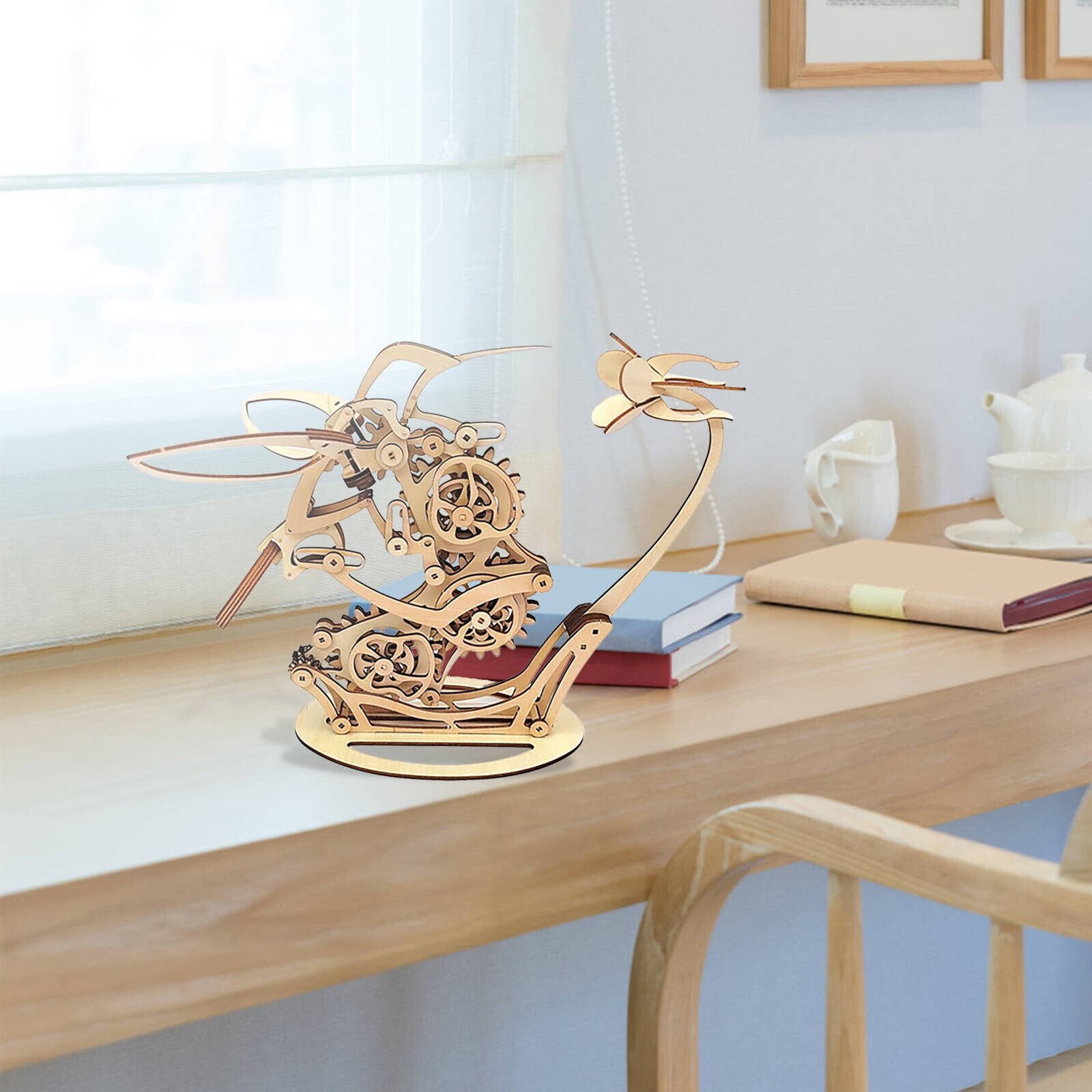 AurenMotion – Ein Kolibri aus Holz, der wirklich fliegt