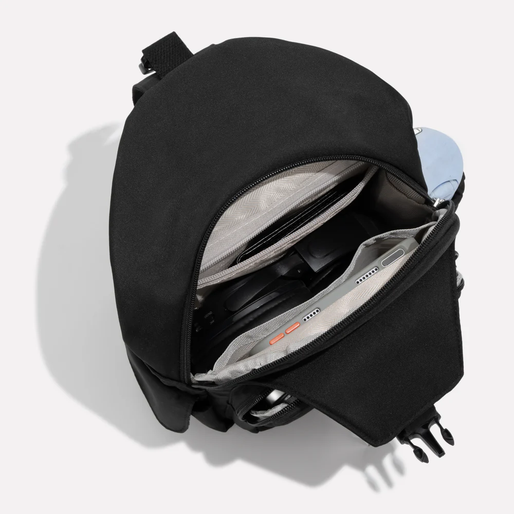 SafeCarry Flex – Die Tasche, die sich anpasst. Und schützt.