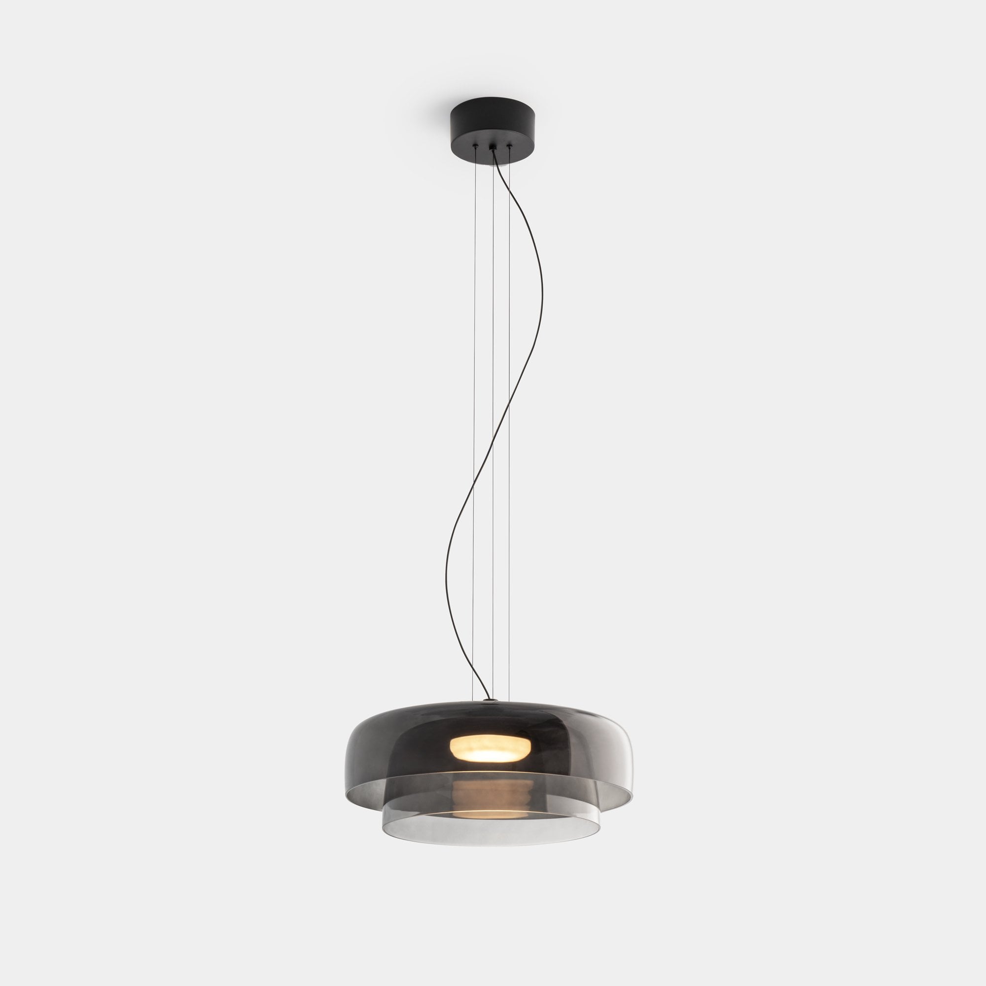 ScandiGlow – Zeitlose Eleganz in Glas & Metall
