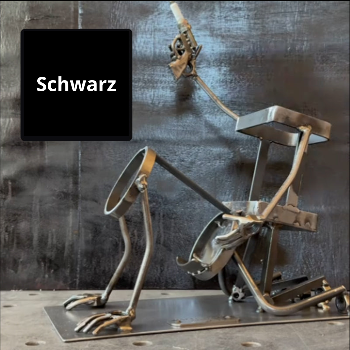 TotenkopfRack – Der Hingucker für jede Flasche