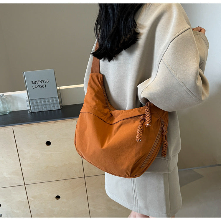 UrbanEase Bag – Leicht, stylisch & immer dabei!