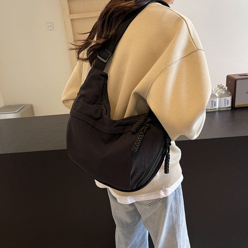 UrbanEase Bag – Leicht, stylisch & immer dabei!