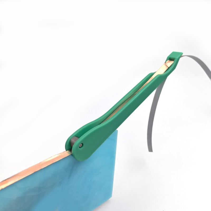 FoilMaster Grip™ – Präzises Kupferfolieren für perfekte Glaskunst