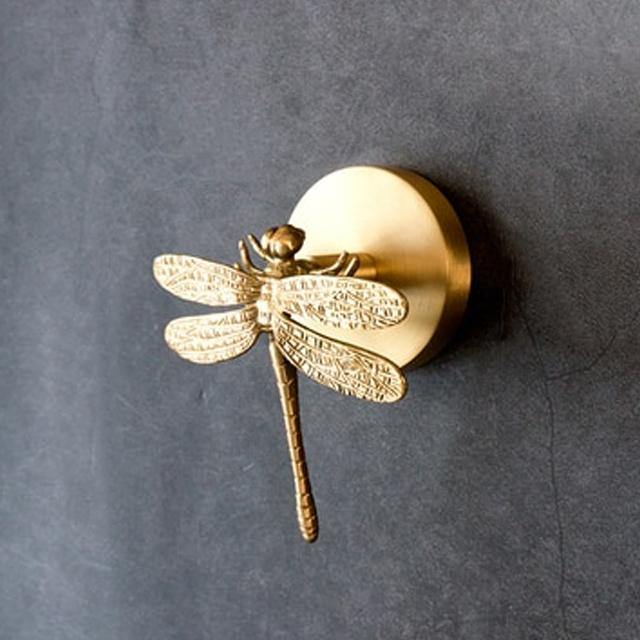 GoldHook – Wilde Eleganz trifft auf Funktion
