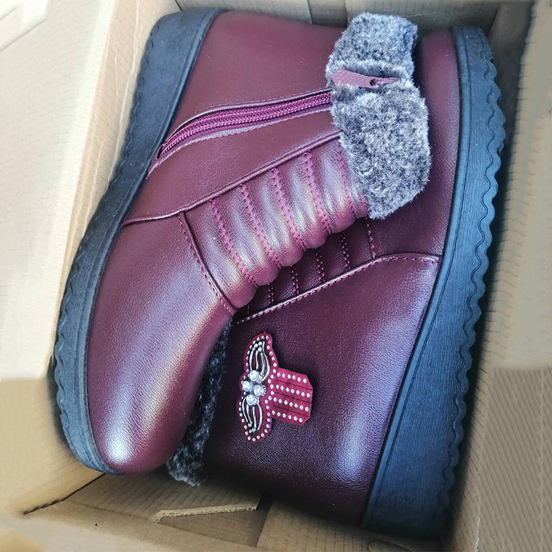 StormShield™ — Verabschiede dich von eisigen Füßen und genieße Wärme, Komfort und Stil – den ganzen Winter lang!