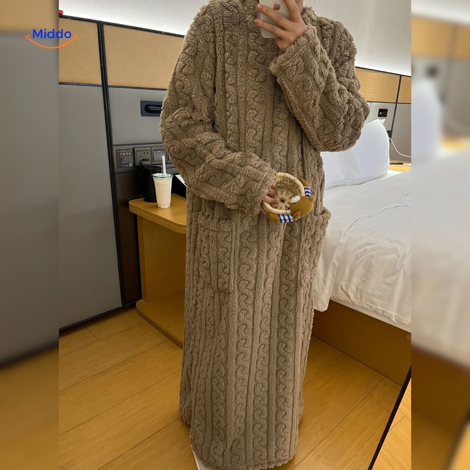 Snugglewear Decken-Kleid™ — Fühl die Wärme, beweg dich frei und genieße endlosen Kuschelkomfort!