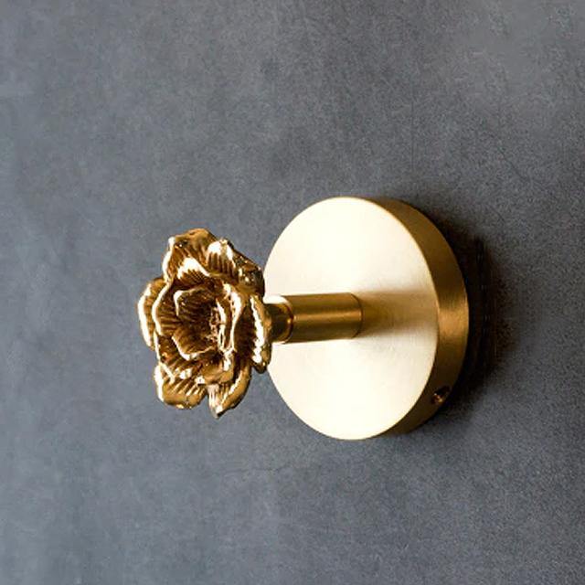 GoldHook – Wilde Eleganz trifft auf Funktion