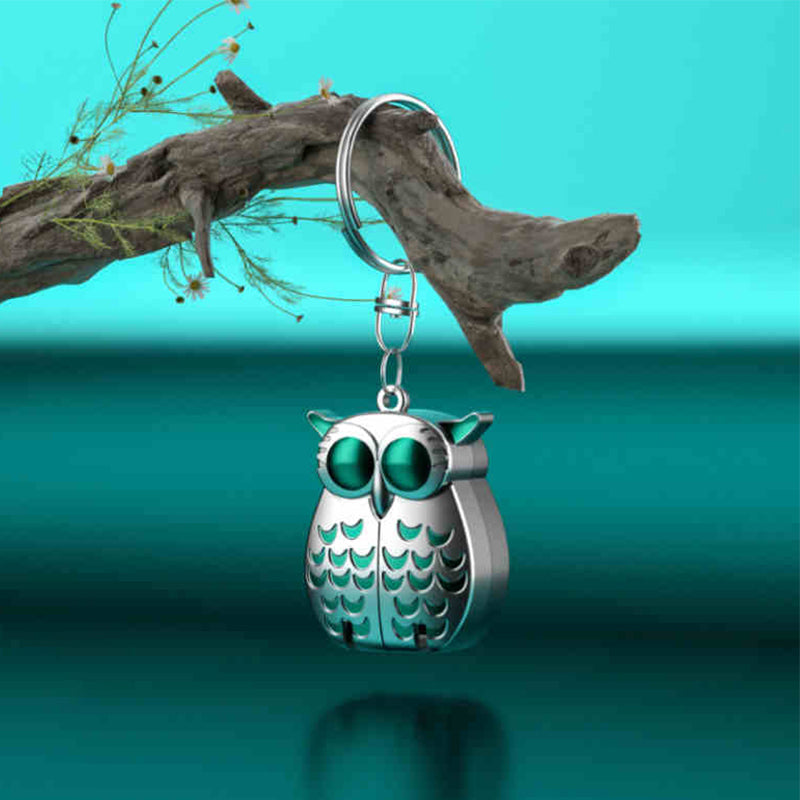 1 +1 GRATIS | OwlClip Mini – Die klappbare Nagelzange mit Stil