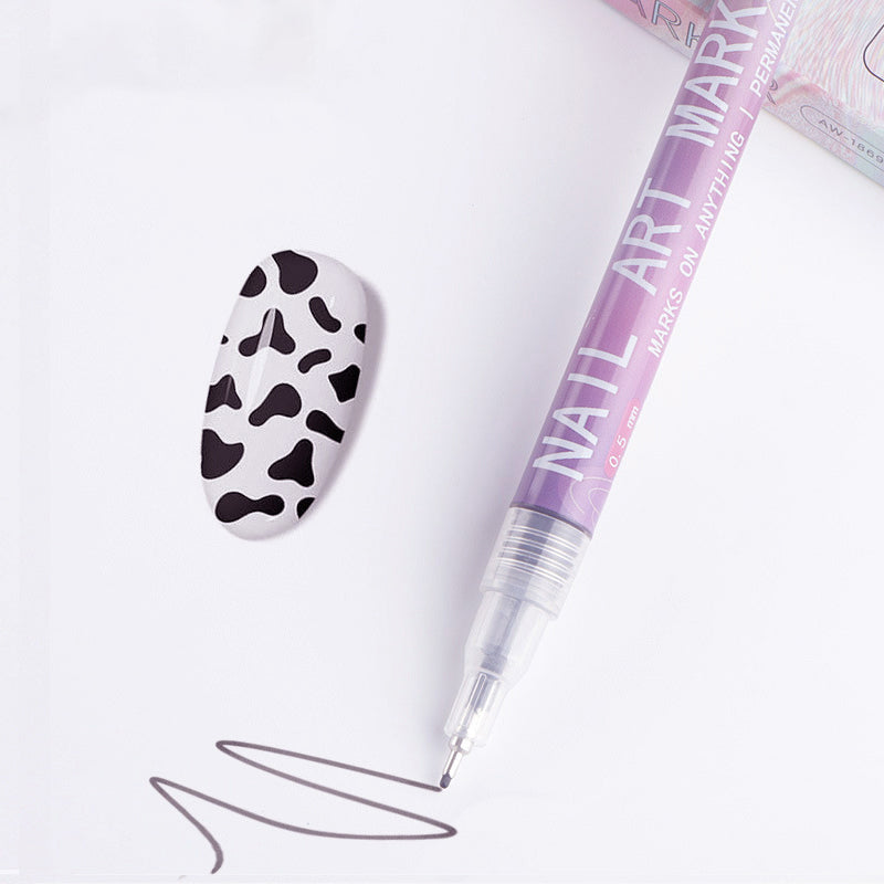 NailArtPro – Kreative Nägel in Sekunden